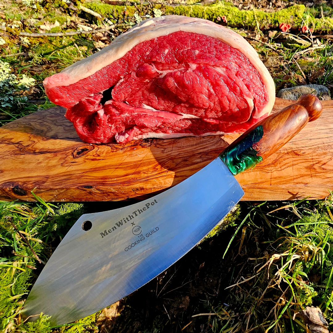 Cleaver vs. Chef Knife: Which One Should You Cook With Outdoors?