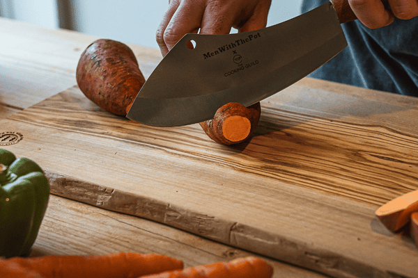 The Science Behind Olive Wood's Self-Healing Grain