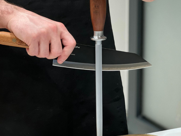 Keeping Your Knives Sharp at Home