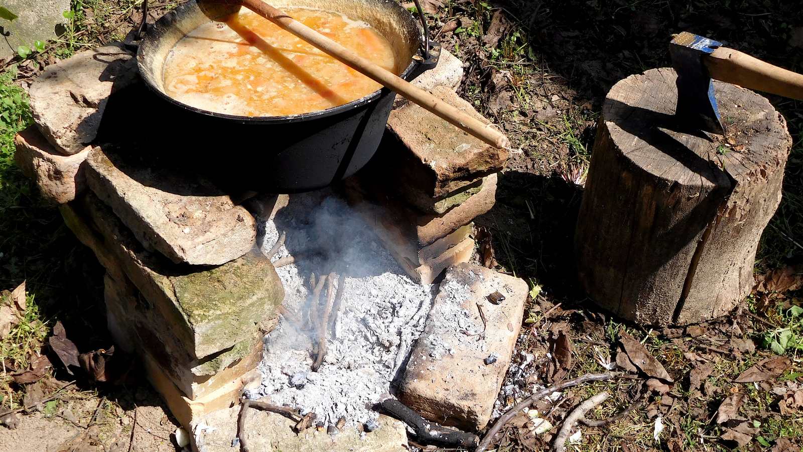 How to Kickstart Your Year with Rustic Outdoor Cooking