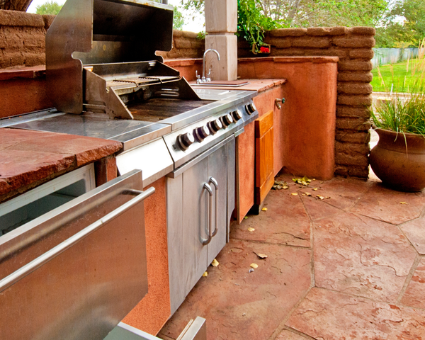 How to Create the Ultimate Fall Cooking Setup in Your Backyard