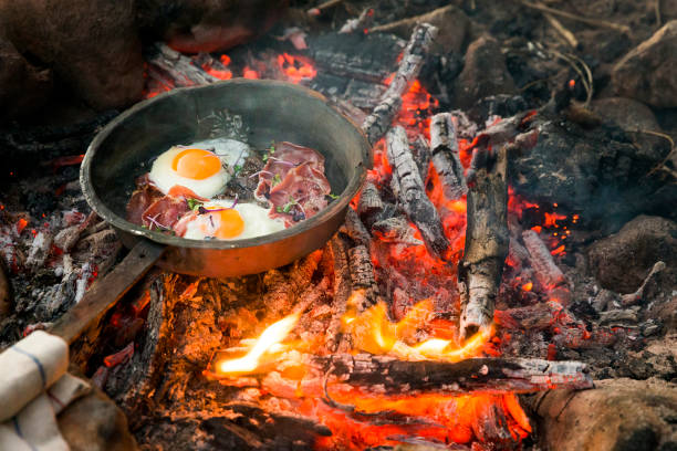 The Cast Iron Breakfast: Skillet Recipes to Fuel a Winter Day