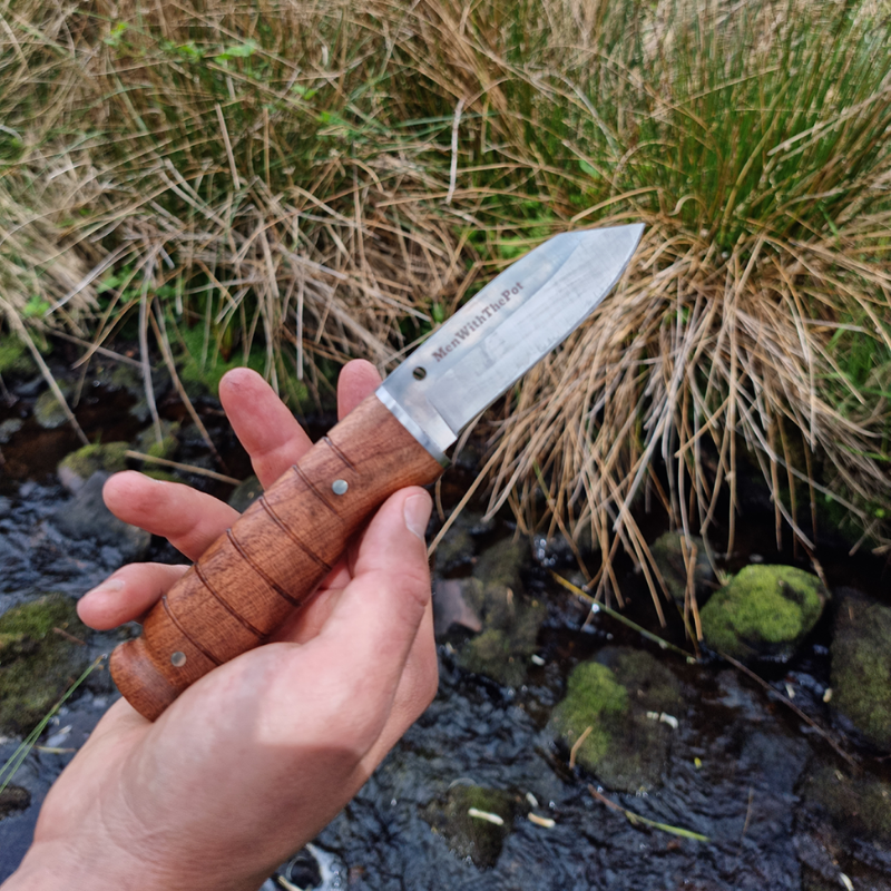 Bushcraft Knife – MenWithThePot
